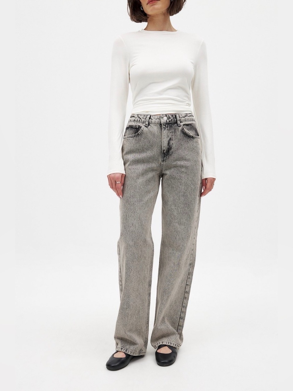 Light grey midrise straight leg jean